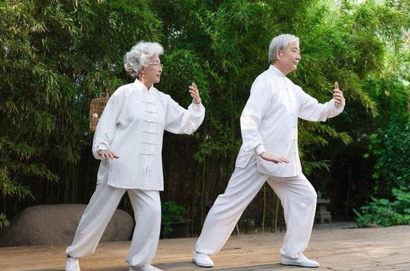 老年人养老，防骨质疏松，“三级预防”+每周3小时运动