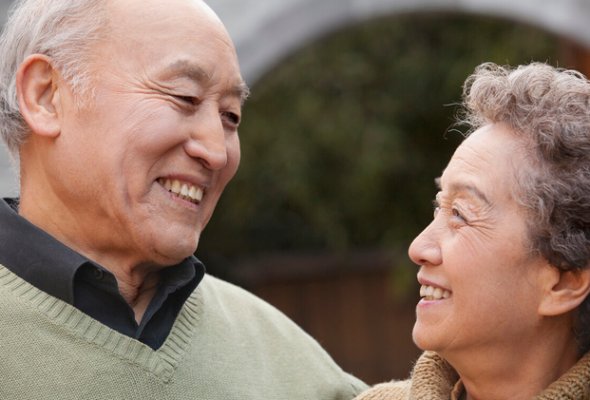 中老年人，眼睑肿物别不当回事